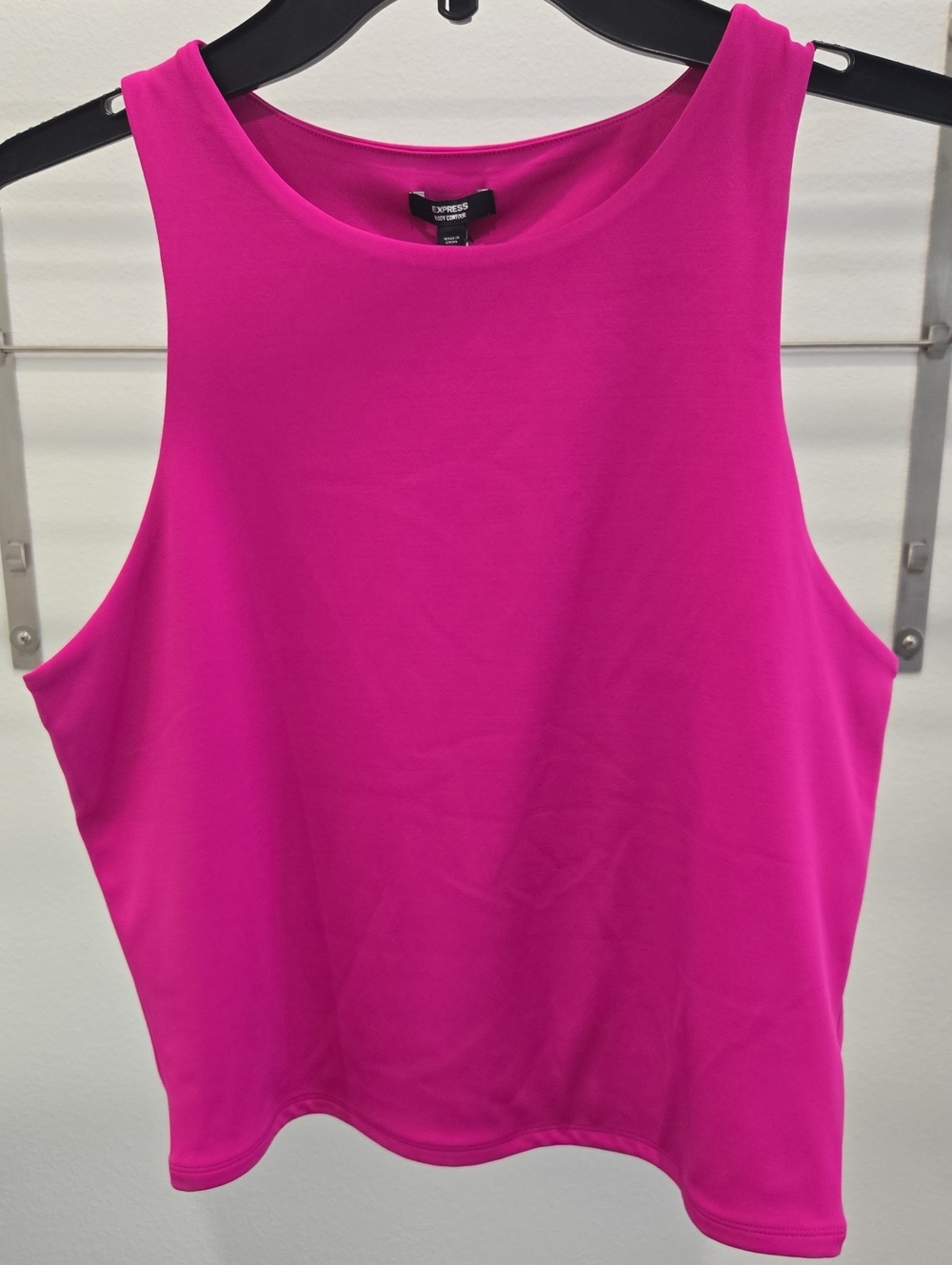 Express Women’s Hot Pink Sleeveless Tank Top